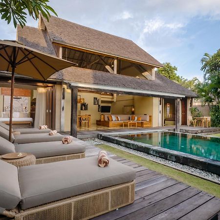 Space Villas Bali Seminyak  Luaran gambar